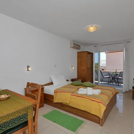 Juric - With Balcony - 2 Baska Voda